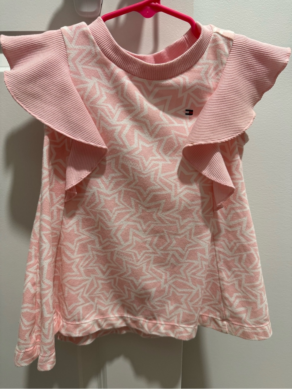 Tommy Hilfiger Light Pink T-Shirt with Subtle Logo 4T great condition